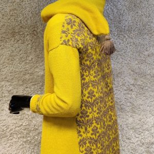 "Kultalilja" -neuletakki alpakkasekoitelankaa