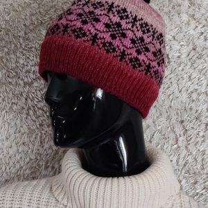 Pipo kevääseen tai syksyyn